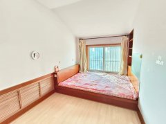 丹霞小区框架楼平地起4楼边户三室两卫带露台带车位精装修可贷款