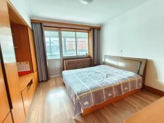 黎明中区3楼边户 两室一厅干净整洁配套齐全 拎包入住生活便利