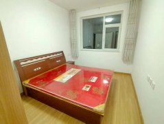 橡胶厂附近 荣安小区电梯房12楼 三室一厅配套齐全 拎包入住