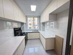 蜊江中小学 曙光东区2楼 全明户型 3室朝阳双阳台 可贷款