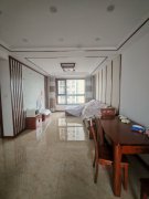 公园壹号90平南北通透，实木精装