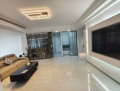 十里河电梯洋房五楼109.7平三室两卫豪装拎包入住诚心出售