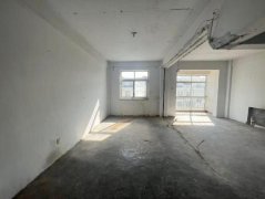 三环嘉苑5楼送阁楼126平 仅39.8万阁楼单开门 带大露台