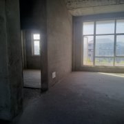 崖头街道爱家花园5楼出售（非中介）