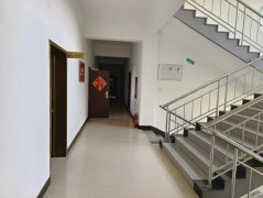 荣成汽车站后院三层独立办公楼出租
