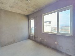 自在香滨一期29楼复式五室两卫送三个露台可观湖景79.8万捡
