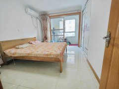 1楼带小院! 华悦新城北区 86平 仅36.8万！精装基本未