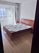 三环西区9楼114平三室精装家具家电齐全拎包入住吉屋出租