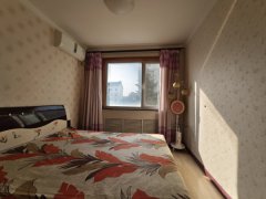 成山奥苑二楼116平三室精装家具家电齐全拎包入住吉屋出租