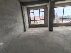 捡大漏！电梯洋房 麒麟花园 电梯5楼 三室两厅两卫 C