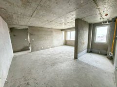 捡漏29.8万 华悦新城北区 电梯 101平 卫带窗