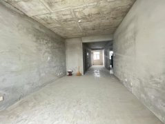 CF中都苑小区电梯14层99.38平带车位两室毛坯53.8万