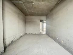 CF中都苑小区电梯14层99.38平带车位两室毛坯53.8万