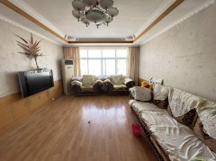 CF新庄北区四楼122.93平带地下室车库三室43.8万