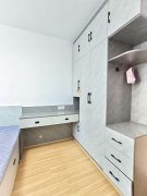 哥尔电子附近 荷南社区电梯房8楼 两室一厅精装修配套齐全
