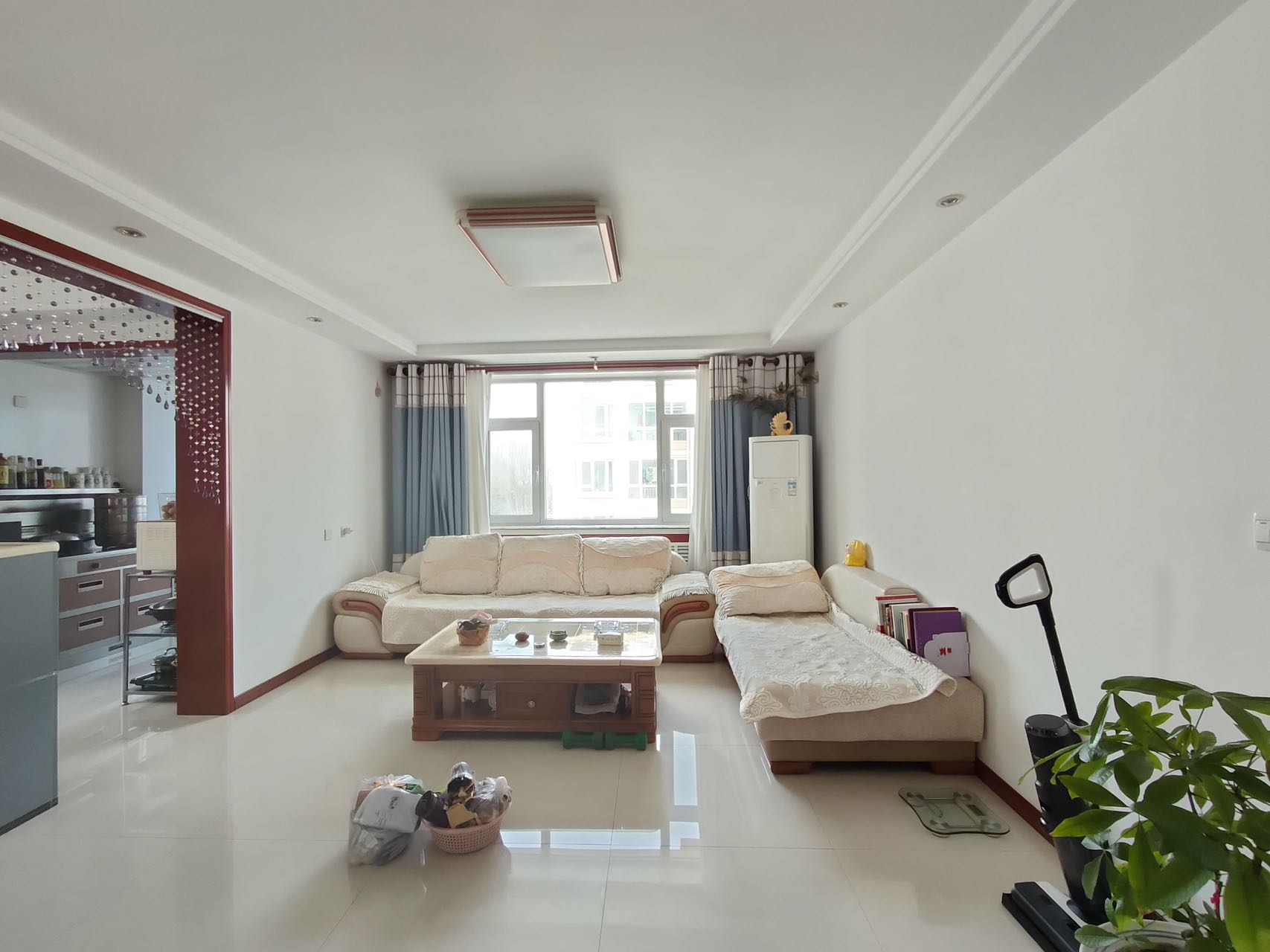 曙光西区框架4楼135平三室两卫全明户型地暖G 曙光西区框架4楼135平三室两卫全明户型地暖G