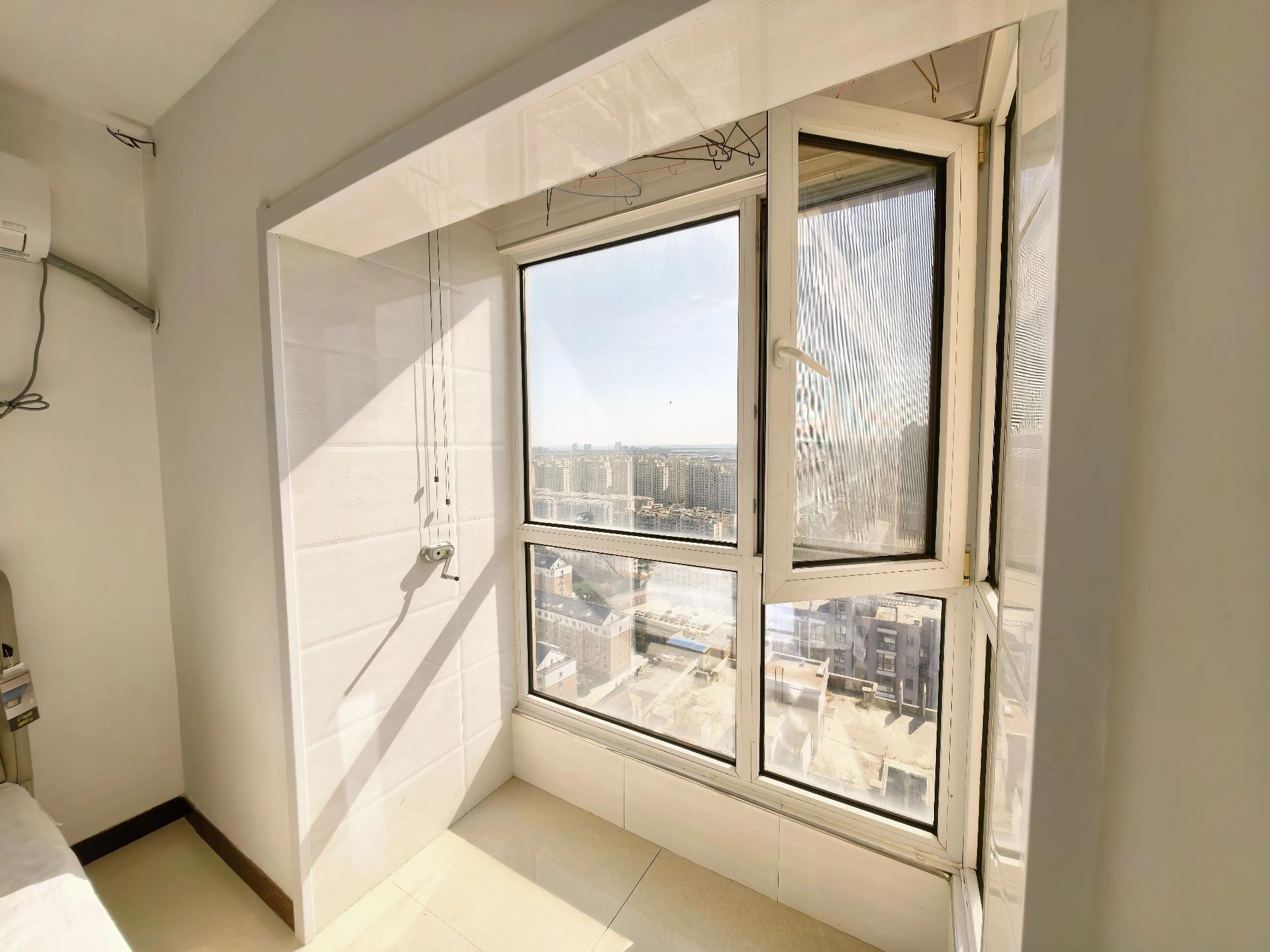 仅售18.8万!万隆国际 电梯 53平 精装未住 全款改名 仅售18.8万!万隆国际 电梯 53平 精装未住 全款改名