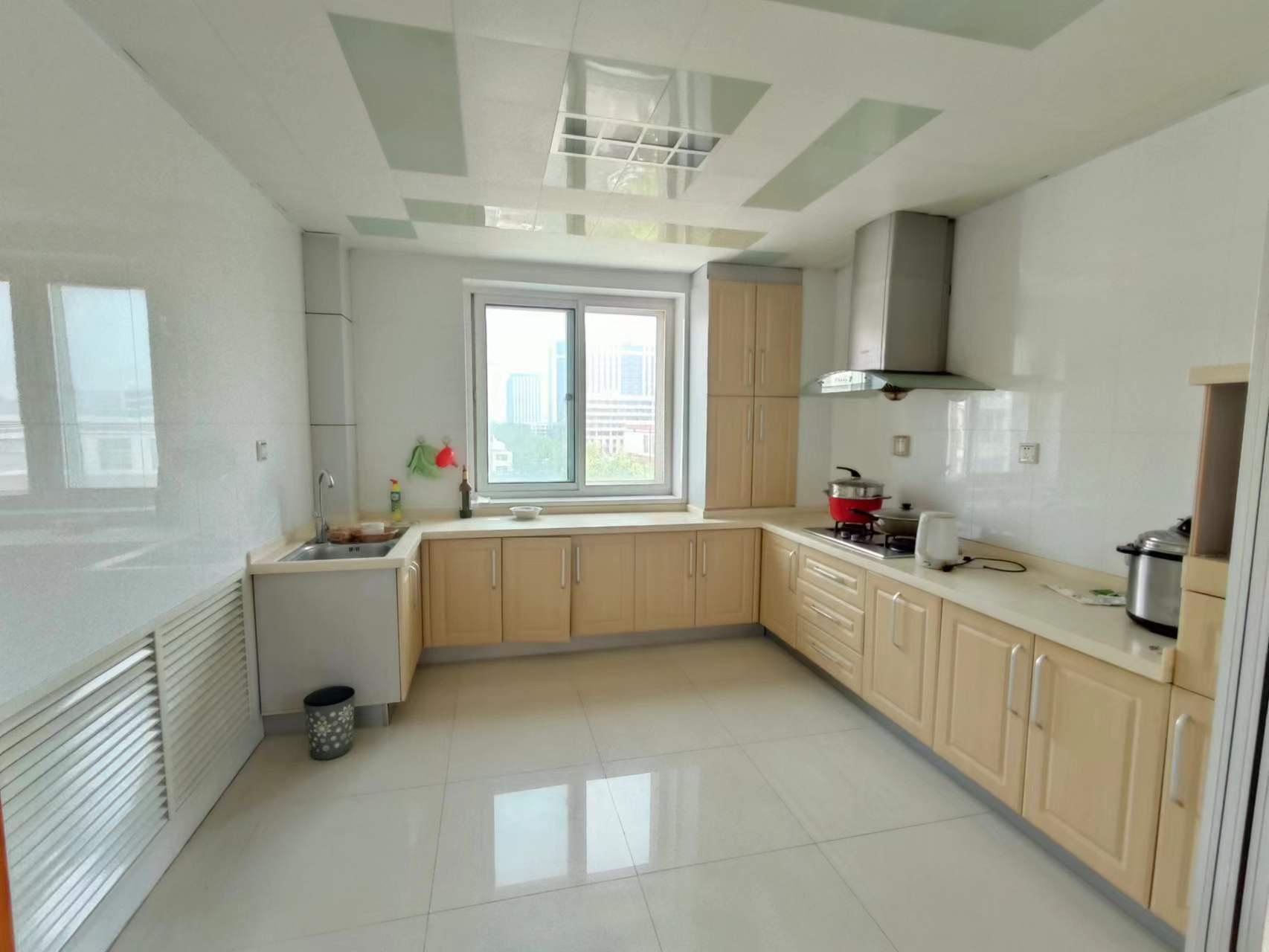 高阳小区2006年房龄5楼不是顶楼153平G 高阳小区2006年房龄5楼不是顶楼153平G