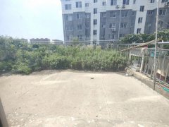 降！带大院！三环鑫水华庭1楼139平 可做4室 2卫 毛坯