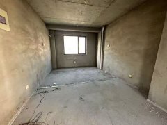 麒麟花园平地3楼带车库 全明户型 2居室 支持贷款