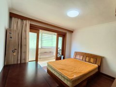 曙光东区98平两室精装家具家电齐全拎包入住吉屋出租