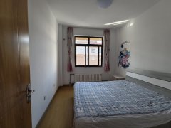 姜家小区电梯四楼113平三室两卫精装家具家电齐全吉屋出租