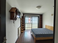 曙光东区三楼164平三室两卫精装家具家电齐全吉屋出租