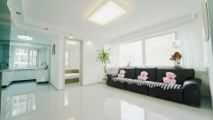 53.8万十里河平地起三楼三室精装一天未住