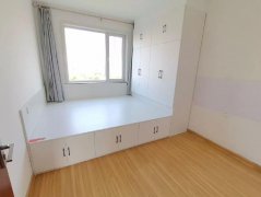 新庄北区电梯房4楼 三室两厅配套齐全里拎包入住出门就是幼儿园