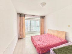 振华附近 万隆国际前排10楼边户 三室两厅两卫 精装修可贷款