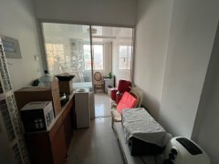 三环社区，峰南东区，75平，框架楼，简装修两居室，31.8