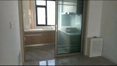 悦湖湾电梯108平三室精装未住元宝户型62.8万诚心出售