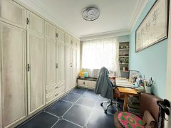 三环西区A区，5楼125平
