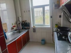 首 租 08年刘家小区锦绣苑4楼92平 低价 精装 带家具家