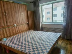 首 租 08年刘家小区锦绣苑4楼92平 低价 精装 带家具家