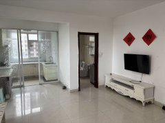 荣安小区电梯五楼113平三室精装家具家电齐全吉屋出租