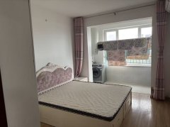 荣安小区电梯五楼113平三室精装家具家电齐全吉屋出租