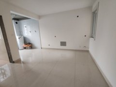 新庄北区电梯11楼85平2室修带地下室43.8万