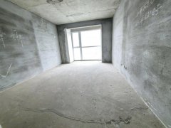 3280每平 万隆电梯楼170平南厅 2卫 全款立即办证 s