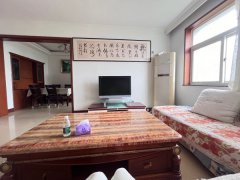 曙光西区，四楼，125平，三室，精装，带车库带地下室