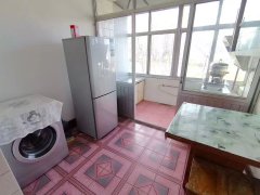 国泰小区3楼边户 两室一厅家具家电齐全 拎包入住生活便利