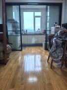 清华园10楼141平118万
