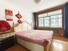大润发附近新庄南区1楼三室一厅全明户型精装修保持好 拎包入住