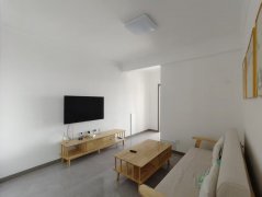 紫玉河畔公寓民水民电一室一厅家具家电齐全拎包入住有燃气