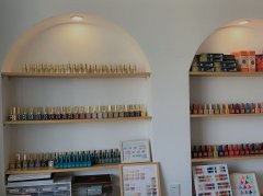 美甲店求合租