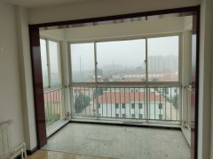 石岛客运站东150米路南，130平三卧两卫，5楼无对门，大车