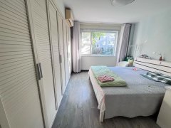 79.8万成山奥园一楼126平三室精装可拎包