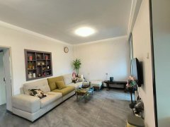 45.8万急售姜郡府一楼85平精装2居室