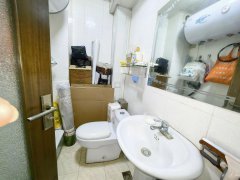 2008年 刘家小区 125平 3室2卫 精装 有南向车库  2008年 刘家小区 125平 3室2卫 精装 有南向车库