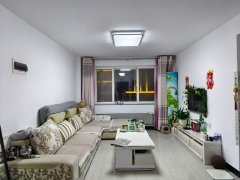 成山御苑宋家小区3楼89平品牌精装带地下室51.8万